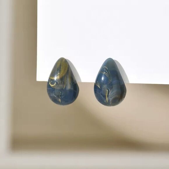 MM Lafleur Reese Earrings in Oceana - Picture 3 of 4